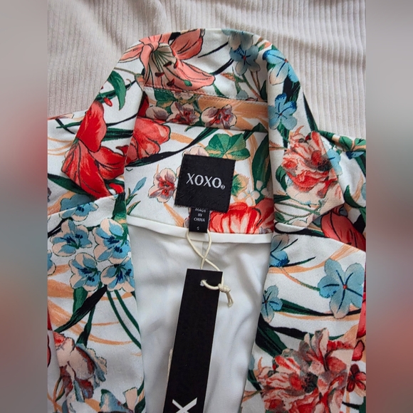 XOXO Floral Blazer Jacket Multicolored Sz S NWT. BLAZER ONLY - Picture 11 of 13